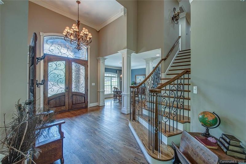 3401 Araglin Dr, Gastonia, NC 28056