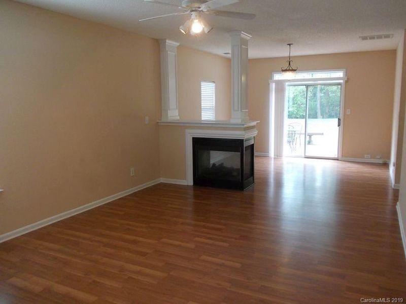 4026 Griers Fork Dr, Charlotte, NC 28273
