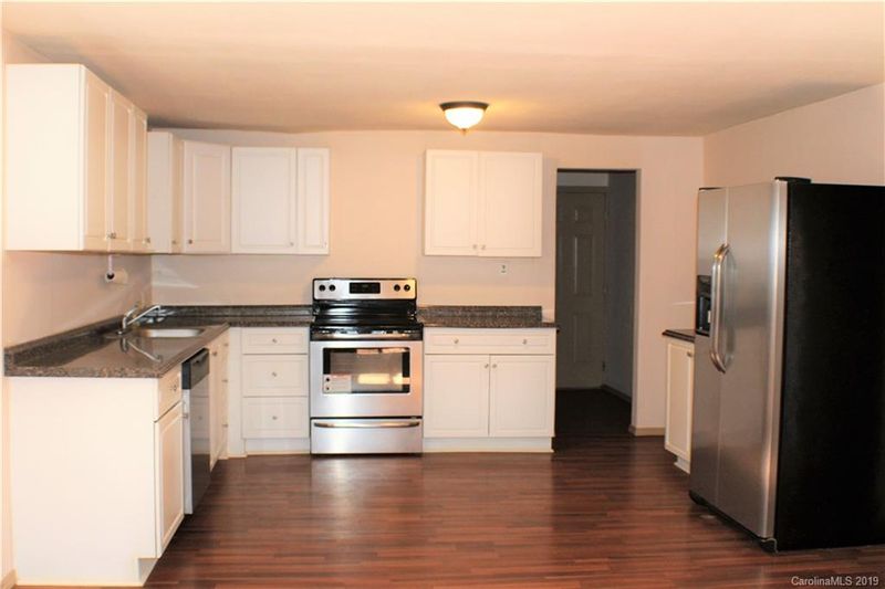 252 Bellhaven Pl NW, Concord, NC 28027