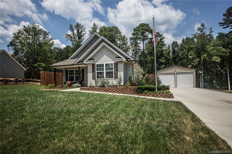 2549 Echerd St, Kannapolis, NC 28083
