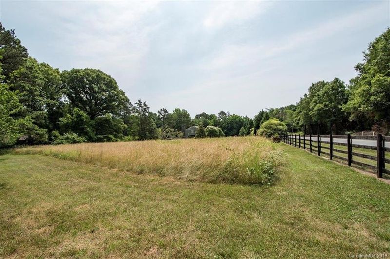 909 Marvin Rd, Marvin, NC 28173