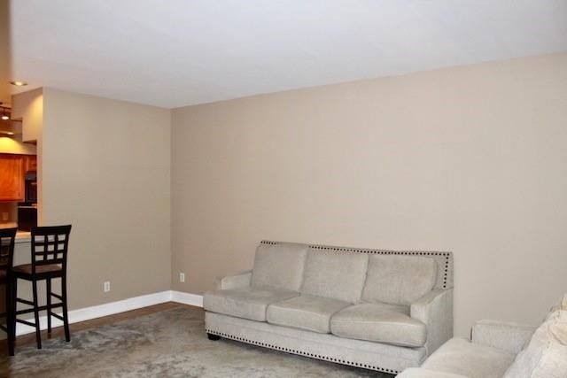 1319 Oak Hill Dr, Newton, NC 28658