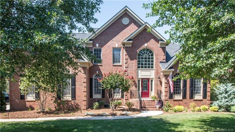 6043 Legacy Cir, Charlotte, NC 28277