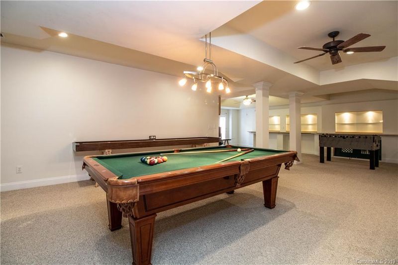 6043 Legacy Cir, Charlotte, NC 28277