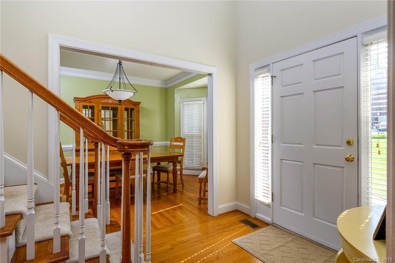 4301 Shannamara Dr, Matthews, NC 28104