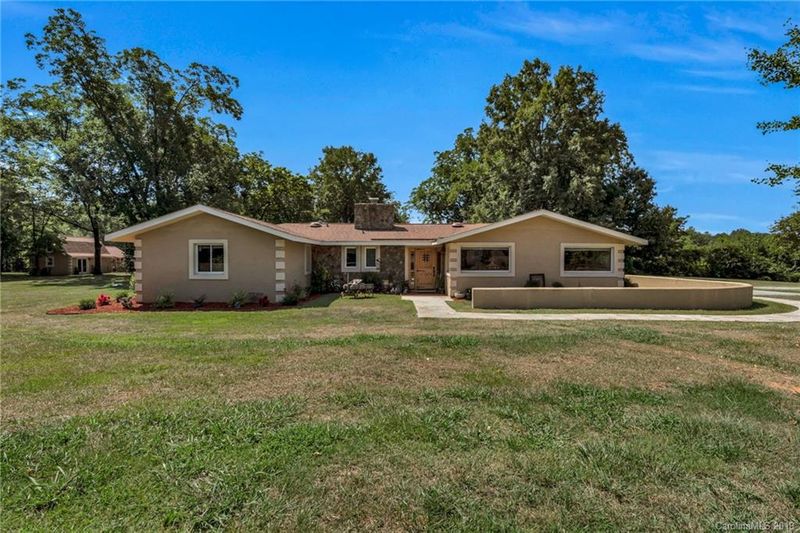 205 Clark Rd, Monroe, NC 28110