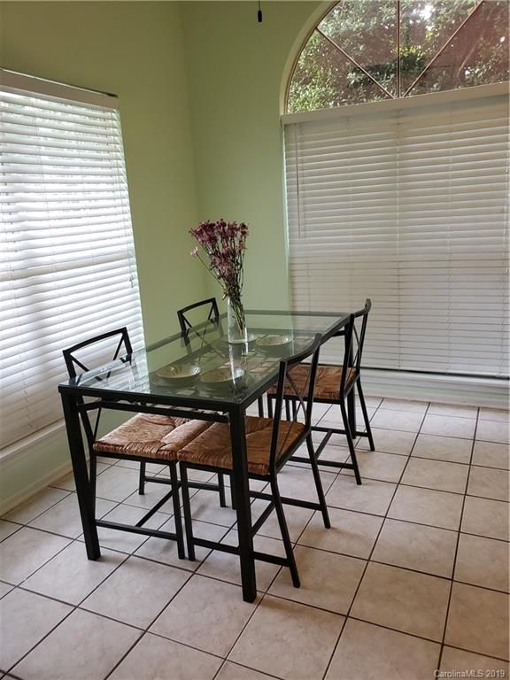 9214 Myrtle Garden Ct, Matthews, NC 28105