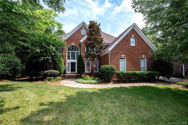 505 Conaway Ct, Waxhaw, NC 28173
