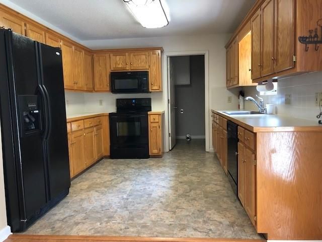 2450 36th Ave, Hickory, NC 28601