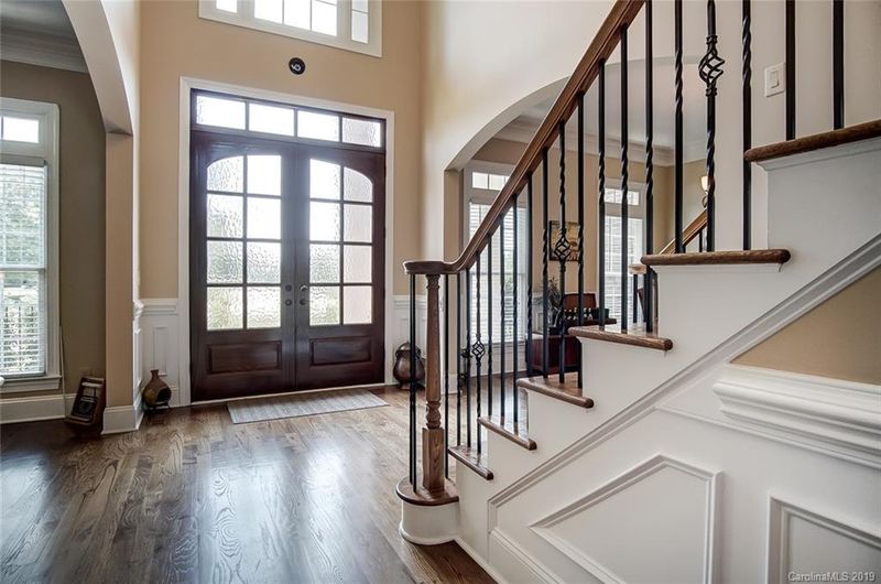 5017 Caliterra Dr, Matthews, NC 28104