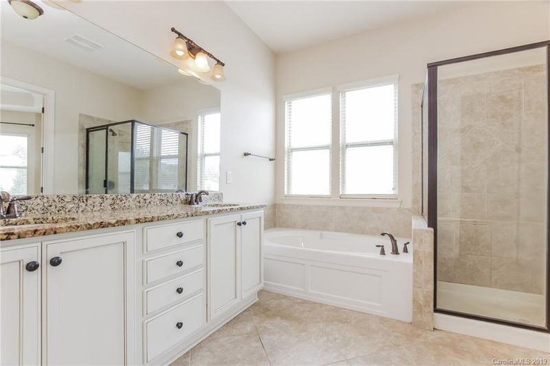 11718 Barnard St, Mint Hill, NC 28227
