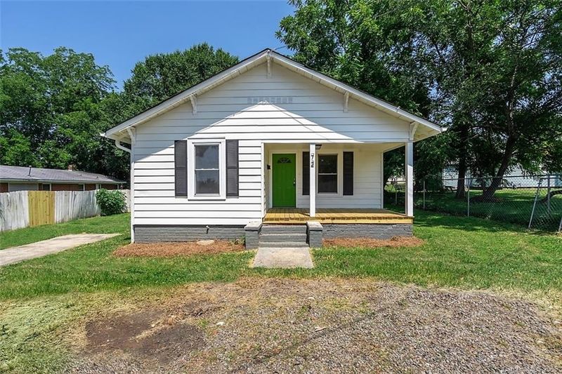 72 Byrd Ct, Concord, NC 28025