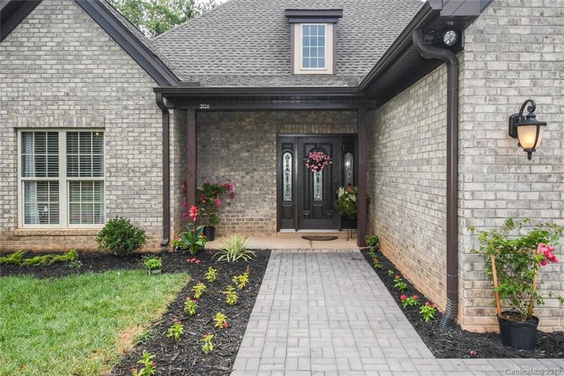 2526 Starnes Rd, Edgemoor, SC 29712