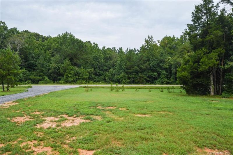 2526 Starnes Rd, Edgemoor, SC 29712