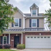 2012 Talbot Ln, Hickory, NC 28602