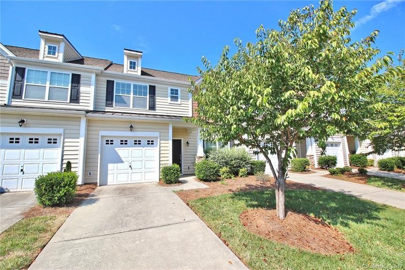 643 Hicklin Dr, Rock Hill, SC 29732
