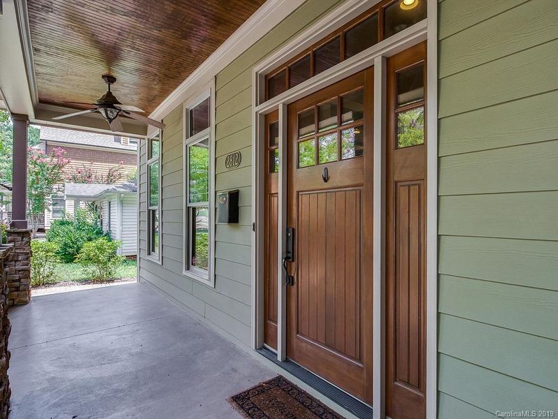2812 Attaberry Dr, Charlotte, NC 28205