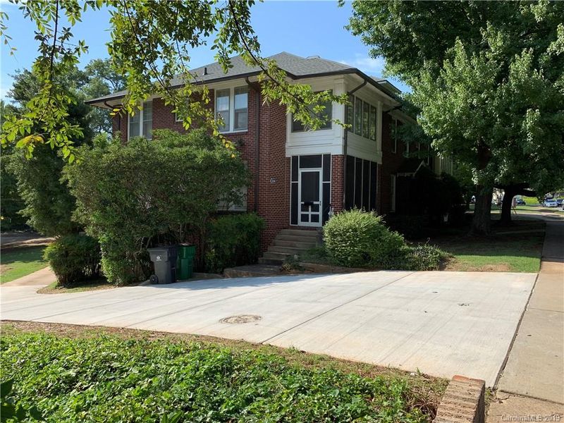 224 Providence Rd, Charlotte, NC 28207