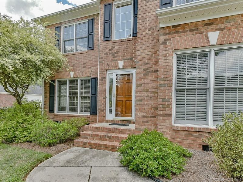 8025 Stevens Mill Rd #70, Matthews, NC 28104