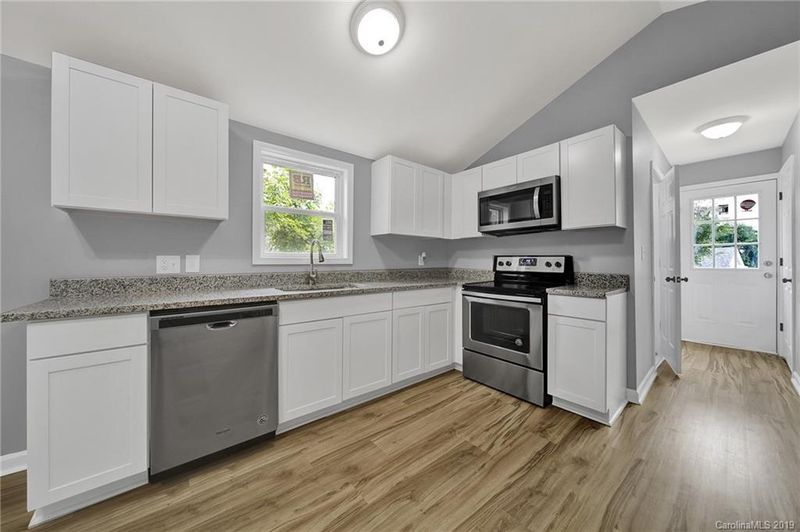 150 White St NW, Concord, NC 28027