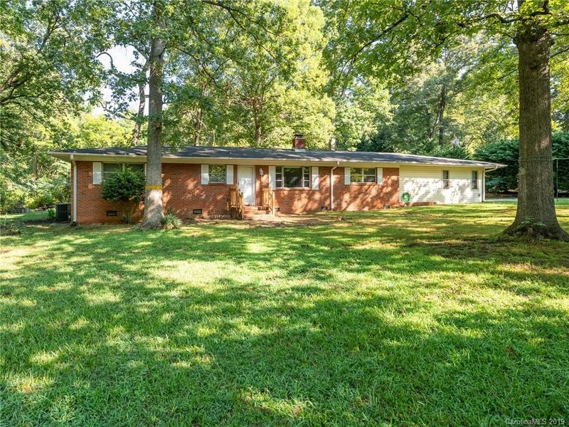 215 Carter Rd, Monroe, NC 28110