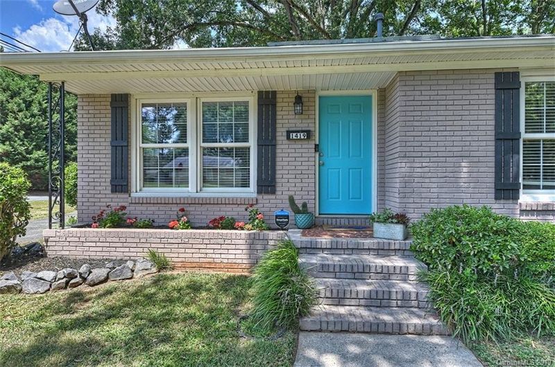 1419 Edgewater Dr, Charlotte, NC 28210