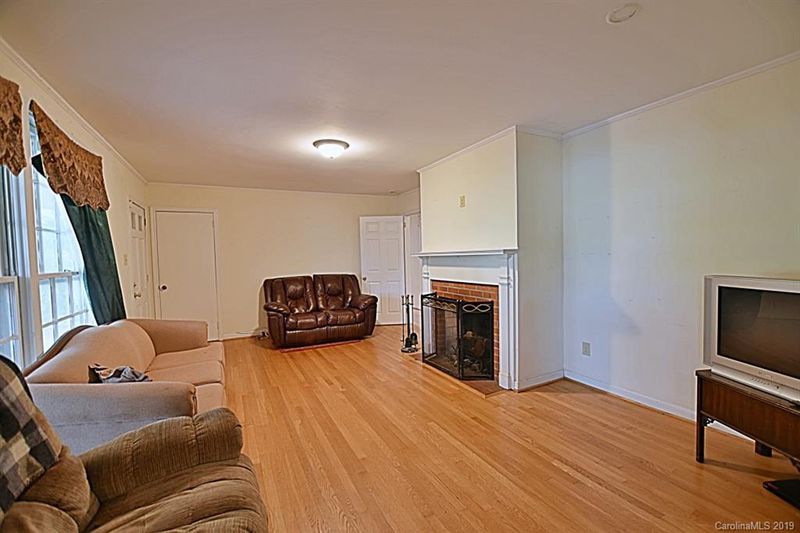570 Owens Rd, York, SC 29745