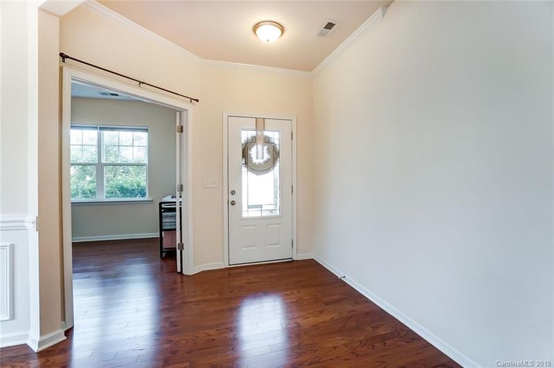1013 Wainscott Dr, Waxhaw, NC 28173