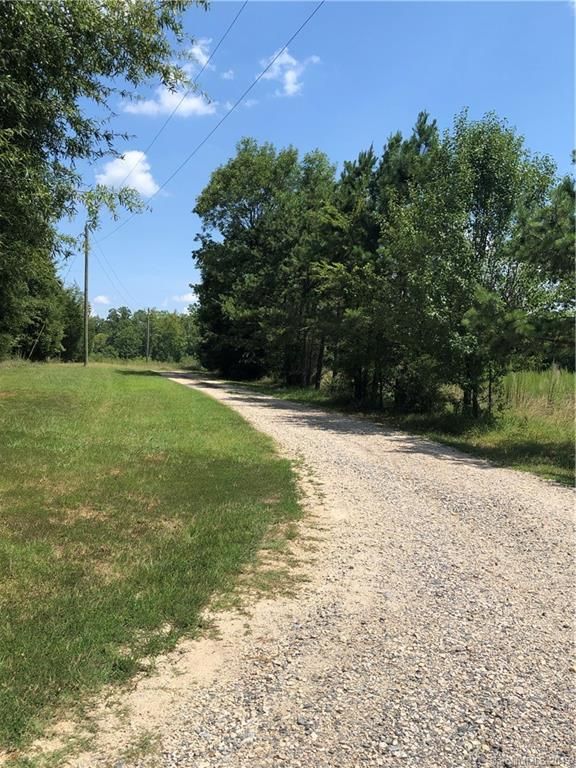 307 Akinbac Rd, Clover, SC 29710