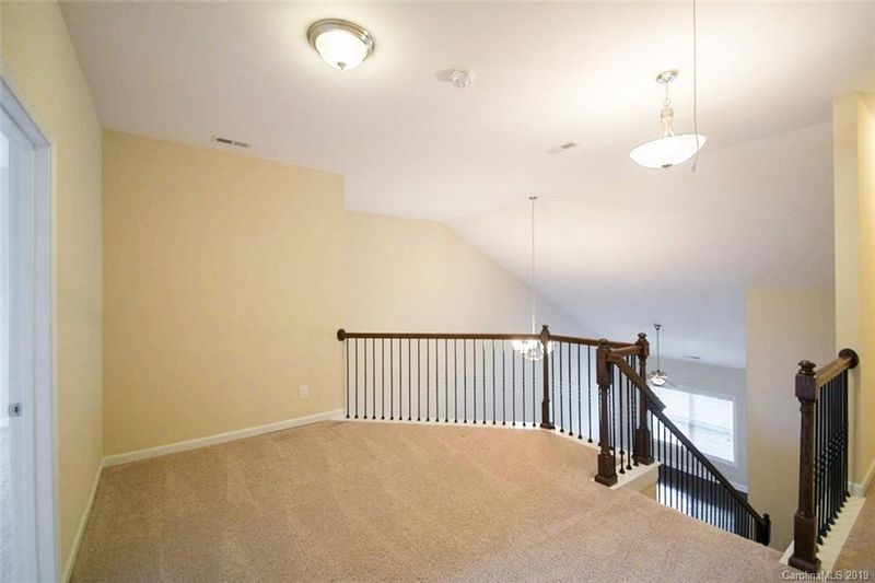 8454 Loxton Cir, Charlotte, NC 28214