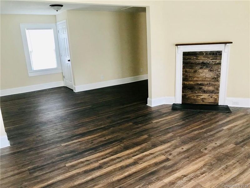 350 17th St NW, Hickory, NC 28601
