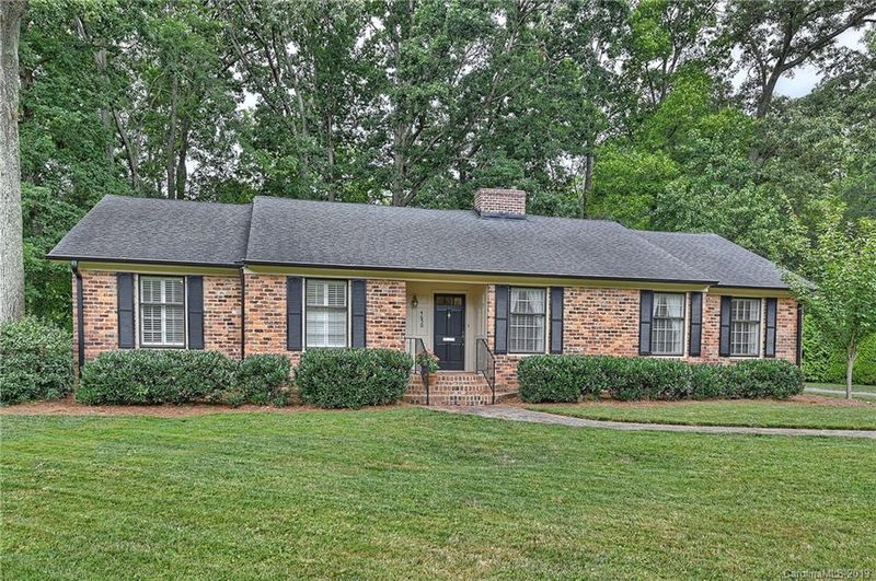 4650 Addison Dr, Charlotte, NC 28211
