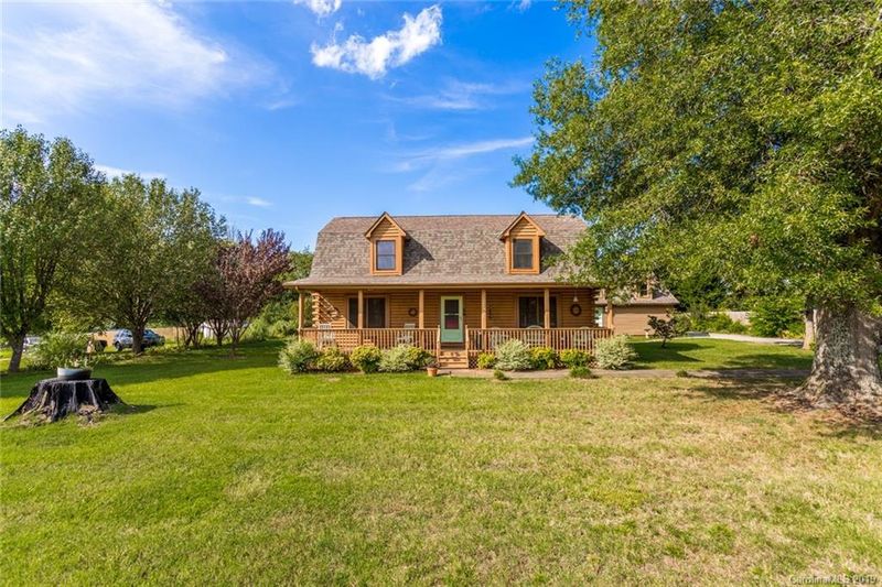 2495 Long Cir, Iron Station, NC 28080