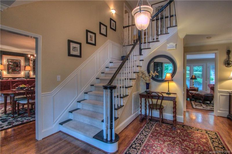 2832 Wimbledon Dr, Gastonia, NC 28056