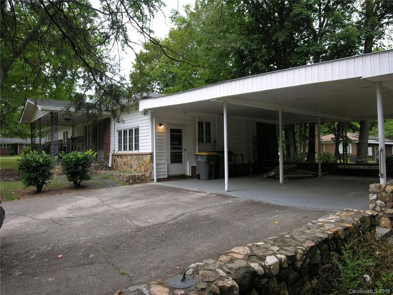 101 Sundale St, Kannapolis, NC 28083