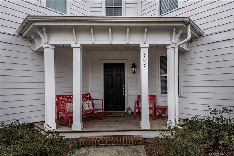 303 Davidson Gateway Dr, Davidson, NC 28036
