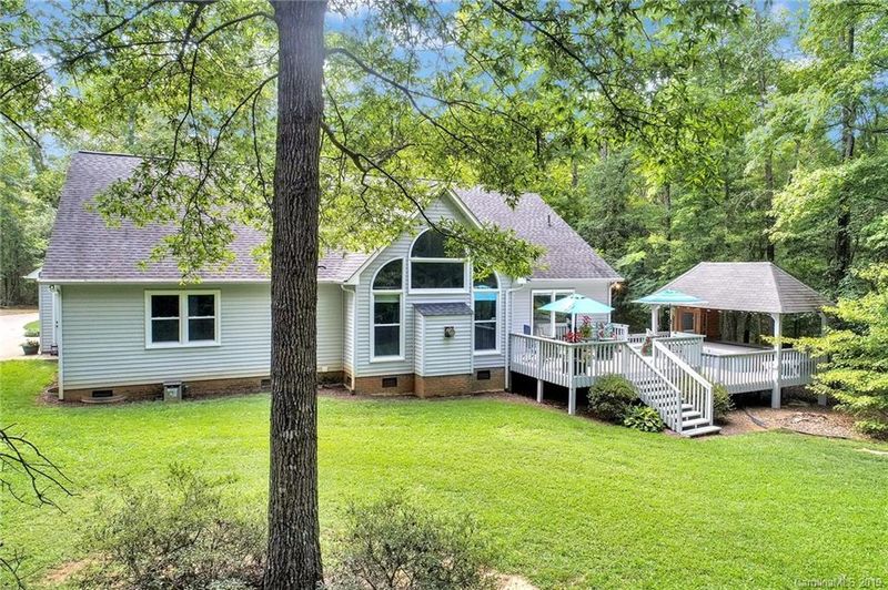 632 Spring Breeze Ct, Rock Hill, SC 29730