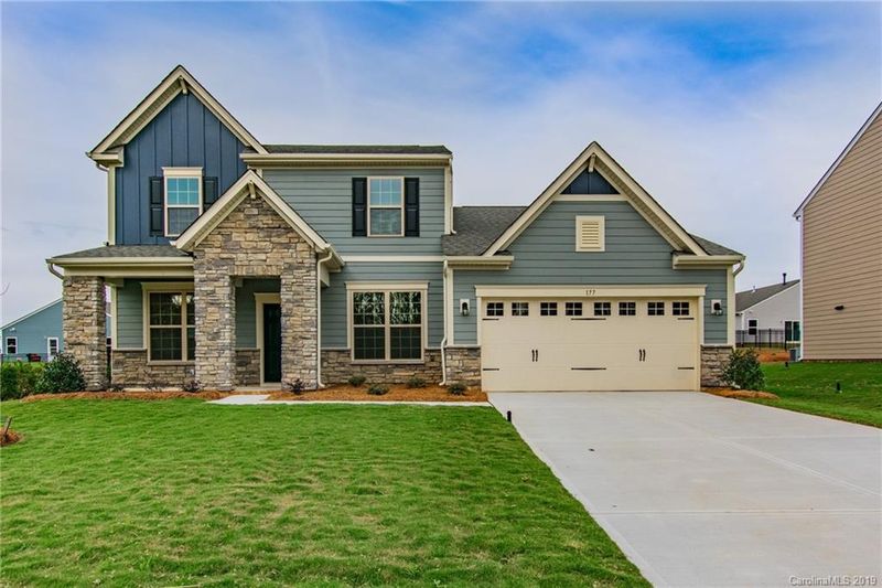 177 Caversham Dr #167, Mooresville, NC 28115