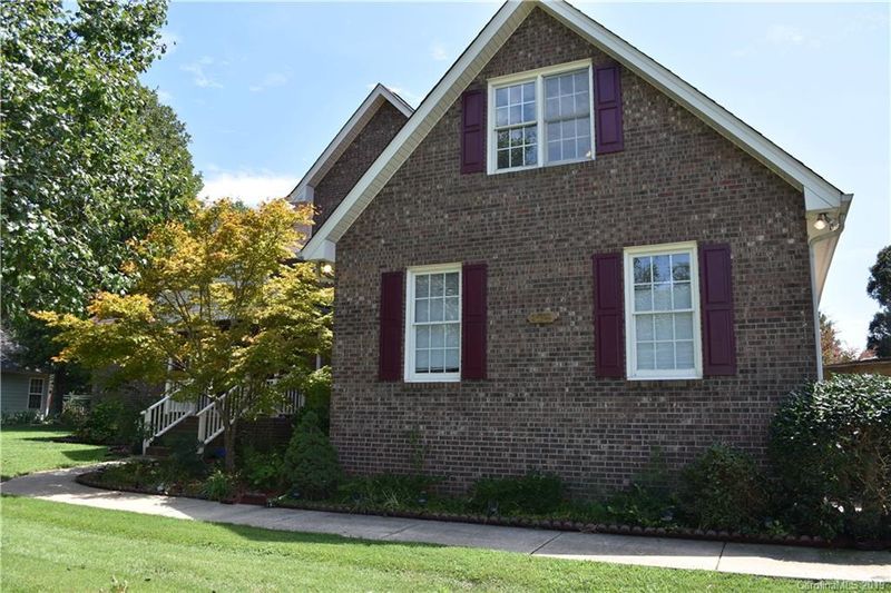 129 Stumpy Creek Rd, Mooresville, NC 28117