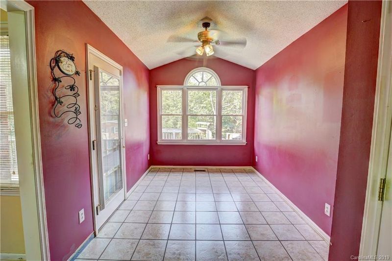 4123 White Store Rd, Wingate, NC 28174