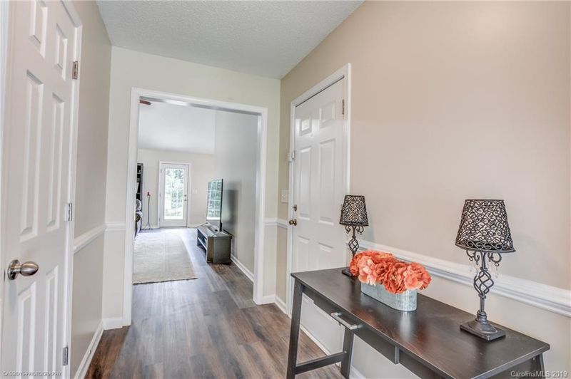 4171 Timberwood Dr, Gastonia, NC 28056