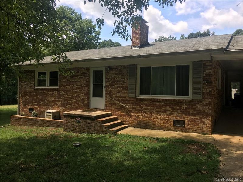 504 Old Mill Rd, Bessemer City, NC 28016