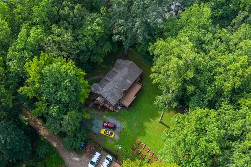 7605 Timber Ridge Dr, Mint Hill, NC 28227