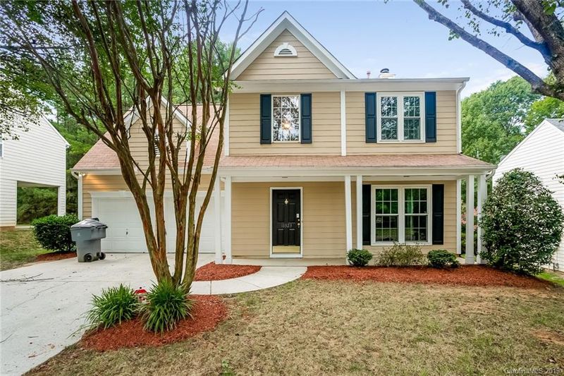 11323 Fox Hill Dr, Charlotte, NC 28269