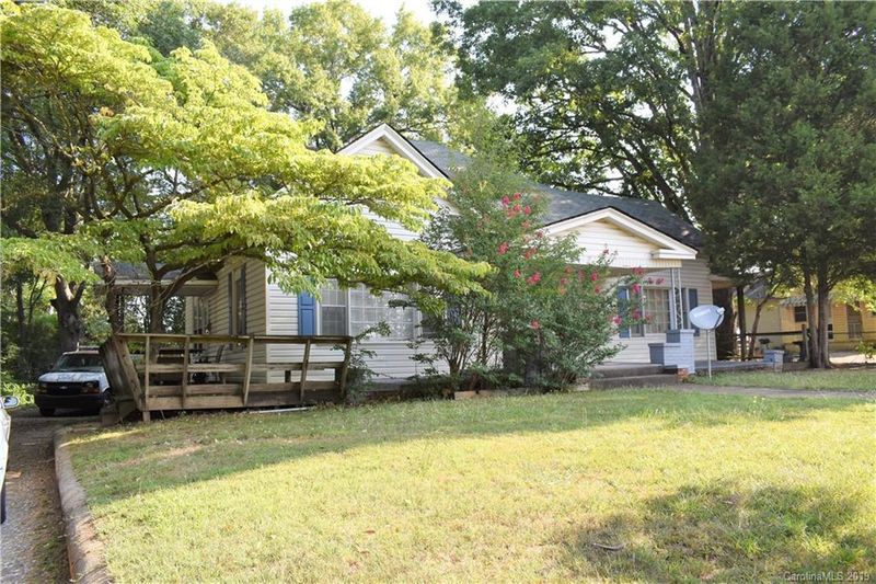 818 E Second Ave, Gastonia, NC 28054