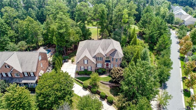 1708 Bentgrass Ln, Tega Cay, SC 29708