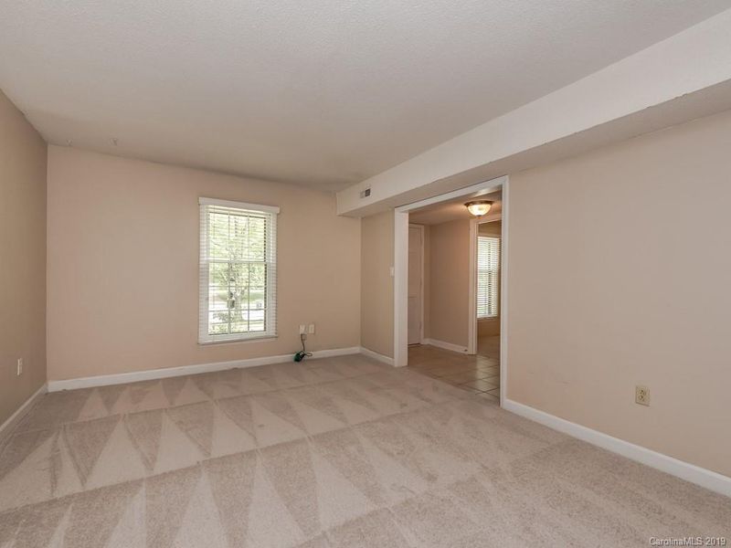 1924 Lawton Bluff Rd, Charlotte, NC 28226
