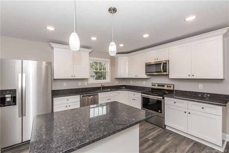 1240 Beuna St, Kannapolis, NC 28081