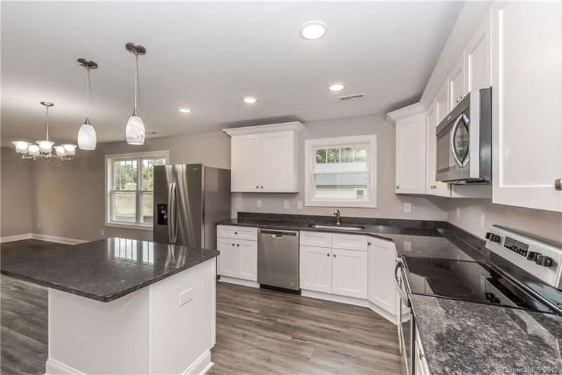 1240 Beuna St, Kannapolis, NC 28081