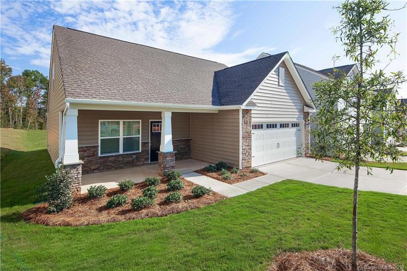 528 Mcmillan Ln, Fort Mill, SC 29715